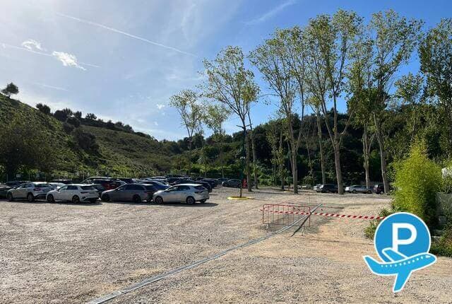 AirPark Lisboa - Lisboa, Alameda das Comunidades Portuguesas 4