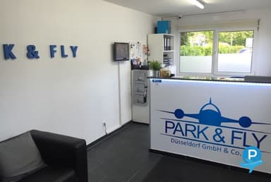Park & Fly Düsseldorf - Düsseldorf, Parsevalstraße 21 4