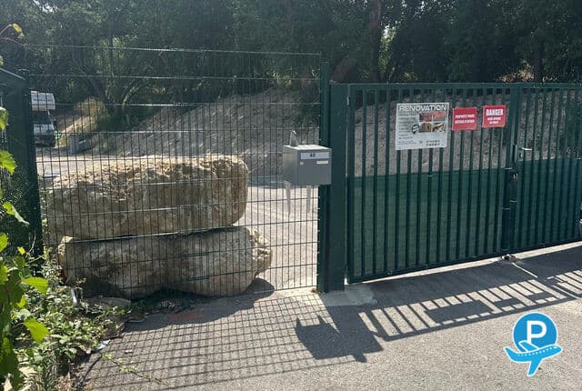 Park and You Marseille - VELAUX, 40 Avenue du general leclerc (disabled) 1