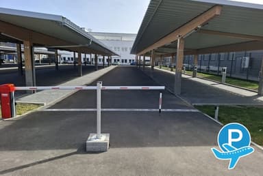 Star Parkplatz - Frankfurt, Terminal 1 Abflug B6 (disabled) 2