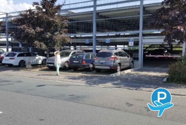 AA-Parkivado - Rüsselsheim, Stahlstraße 36 (disabled) 1