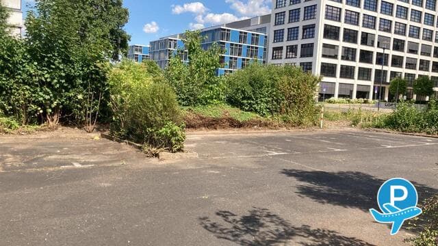 ParkArea51 - Frankfurt am Main, Flughafen Frankfurt (disabled) 3