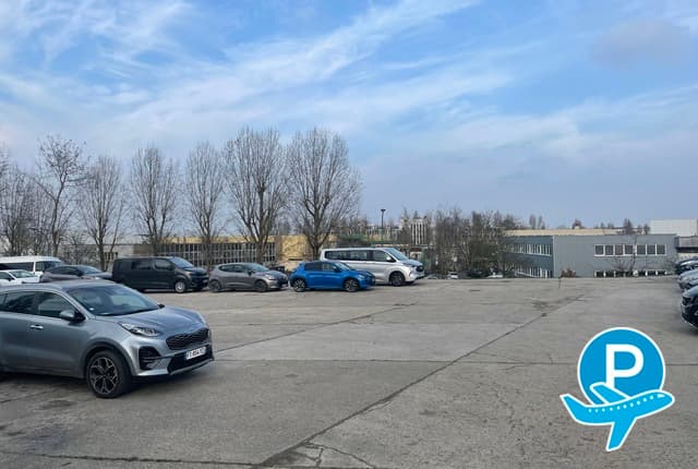 Go Parking Orly - Morangis, 15 avenue descartes 2