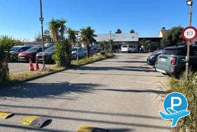 Park & Fly BCN - Viladecans, Barcelona, Autovía de Castelledefels C31, Km 187,100 (disabled) 2