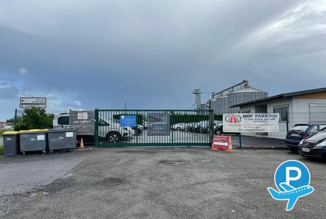 Hop Parking (Do not use) - Villeneuve Sous Dammartin, 3 route de moussy (disabled) 1