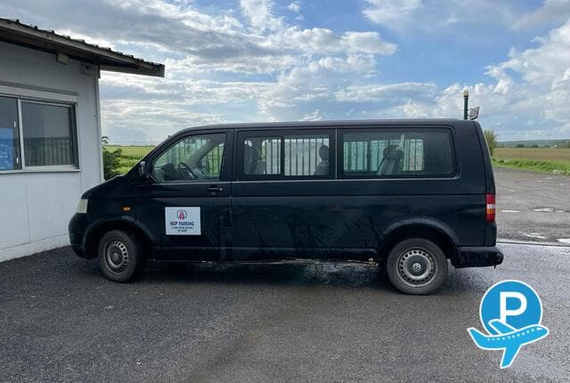 Hop Parking (Do not use) - Villeneuve Sous Dammartin, 3 route de moussy (disabled) 3