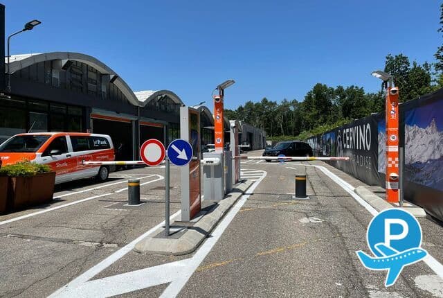 JetPark Malpensa - Cardano Al Campo (VA), Via Papa Giovanni XXIII, 206 6